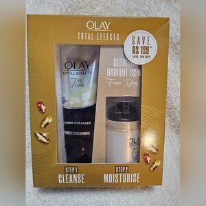 Olay Total Effects 7-in-1 Anti-Aging Gift Set